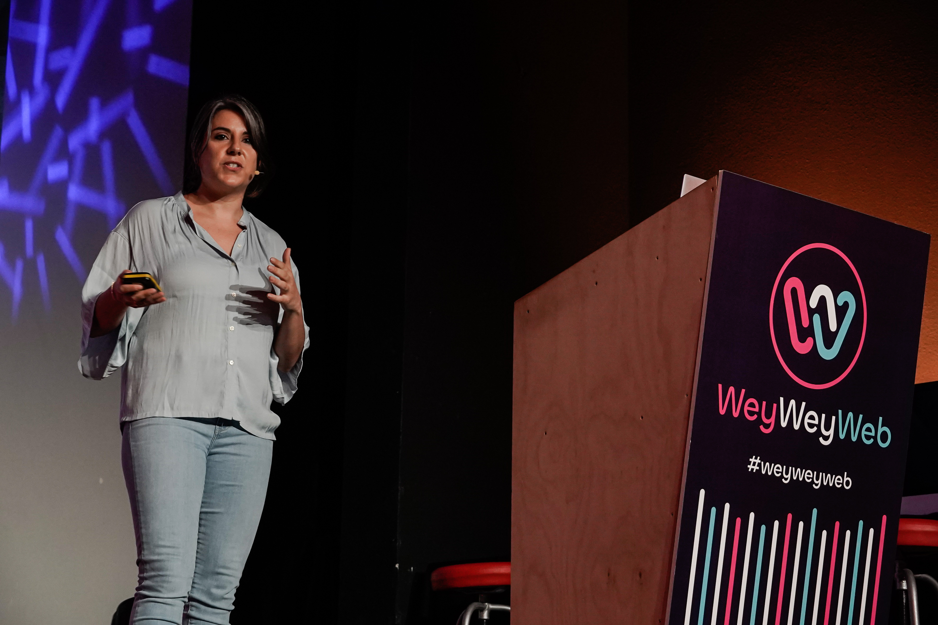 WeyWeyWeb